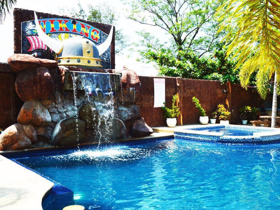 Viking Resort Olongapo Εξωτερικό φωτογραφία